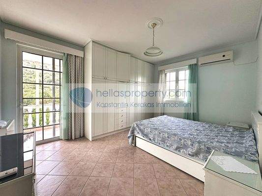 8733e028e6534d3daec56daa419b78fc-original