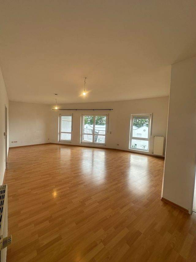 Geräumige 3 ZKB Wohnung mit Balkon in Lingen-Laxten zu vermieten - Photo 2
