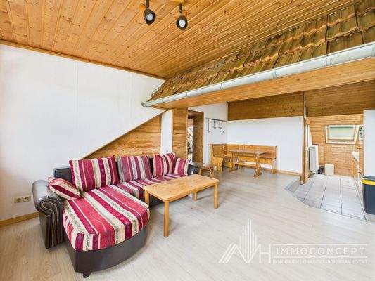 CAM04062G0-PR0038-STILL021