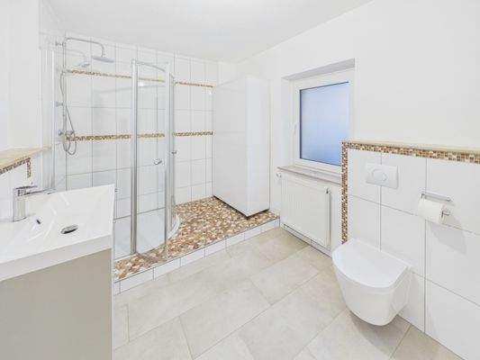 CAM01223G0-PR0200-STILL009