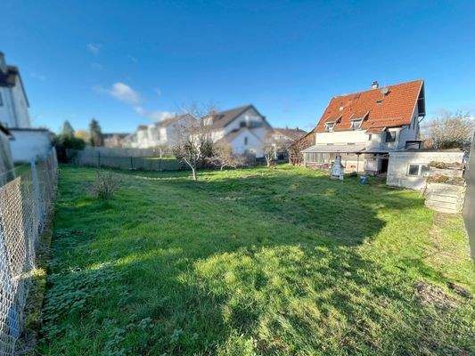 Traumgrundstück inklusive