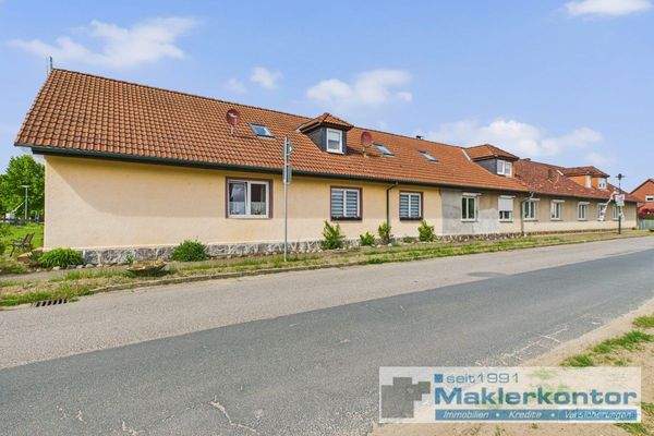 Seitenansicht Straße