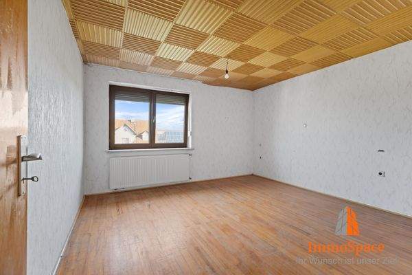 Blick in ein weiteres Kinderzimmer im Obergeschoss