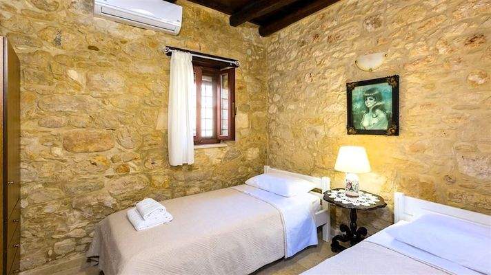 Kretische Steinvilla 10a