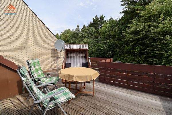 DG - Wohnung 2 - Terrasse