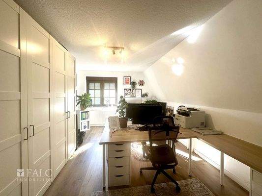 Zimmer/Büro OG-Wohnung