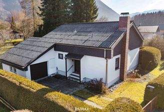 Drohnenansicht - Hausansicht