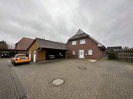 Ausreichender Parkraum