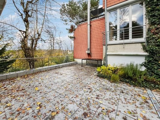 Terrasse und Garten