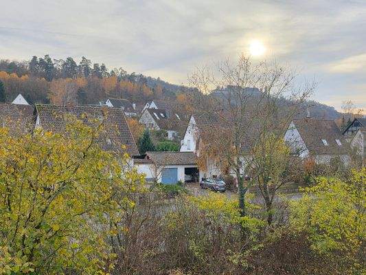 Balkon mit Blick auf den Bausenberg