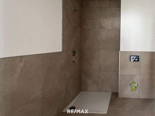 Bad - in Fertigstellung