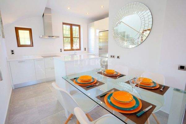 Exquisite Detached Villas in a Luxurious Resort in Almería