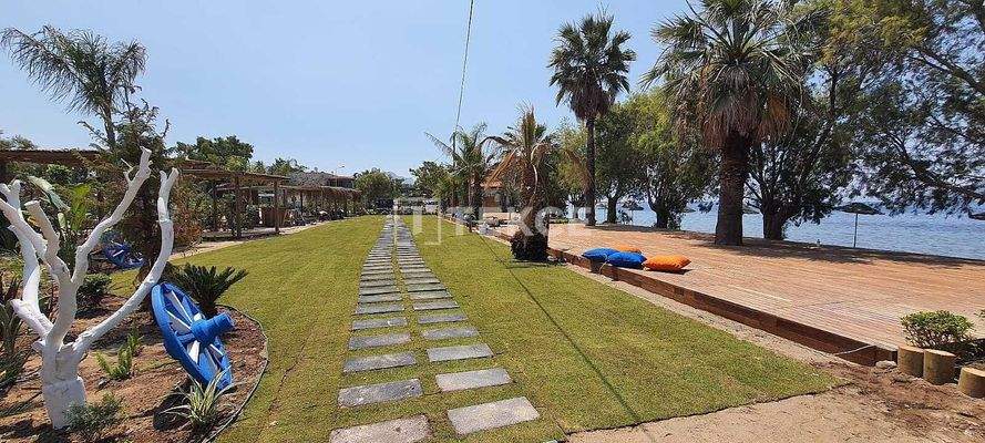 Flats for Sale in a Beachfront Complex in Bodrum Gümüşlük