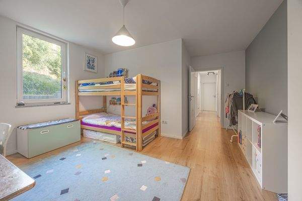 Schlafzimmer (Untergeschoss)