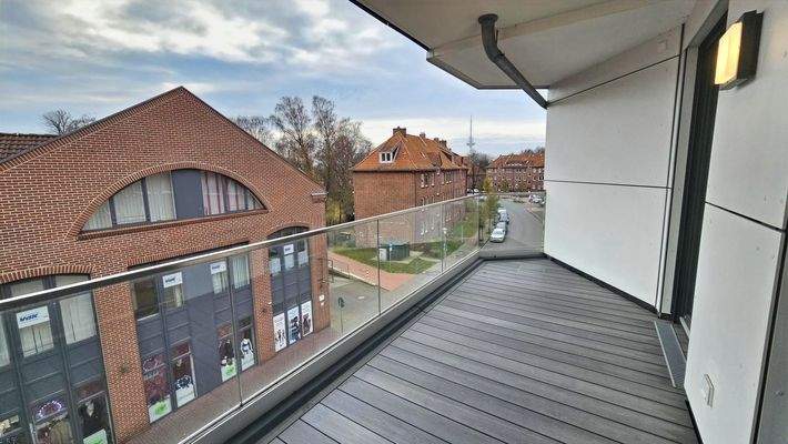 9,7 m² große Süd-Loggia