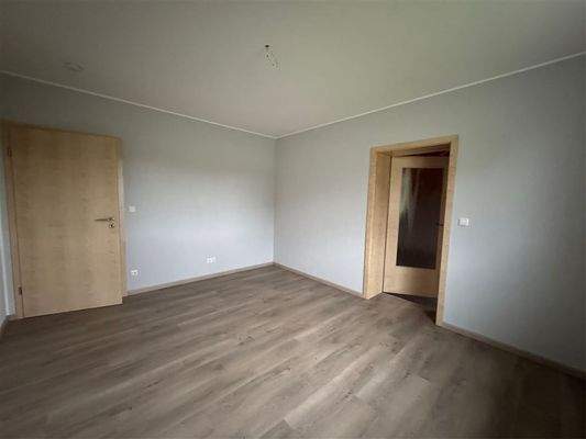 Gästezimmer mit Zugang Hobbyzimmer