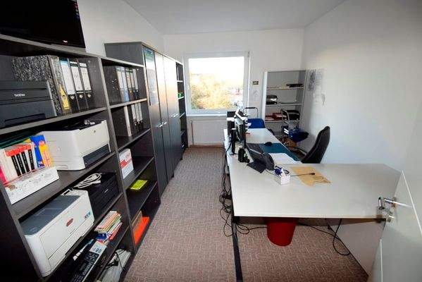 Zweiter Büroraum