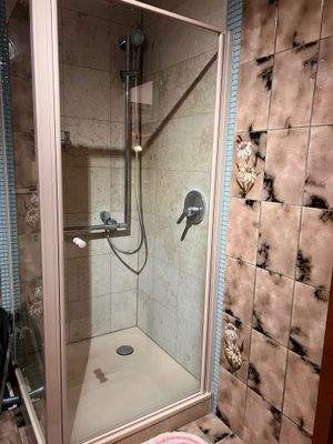und Dusche
