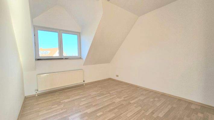 Arbeits-Kinder-Schlafzimmer (neben dem Wohnzimmer)