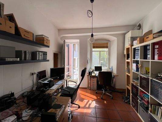 OG Zimmer mit Zugang Wintergarten.JPG