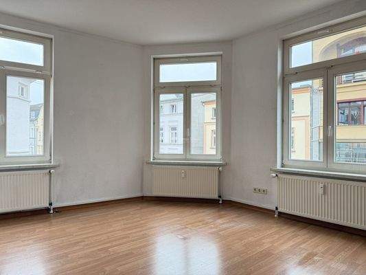 Das Wohnzimmer mit Morgen - und Vormittagssonne