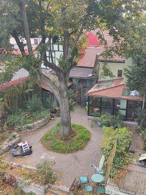 hinterer Hof /Wintergarten