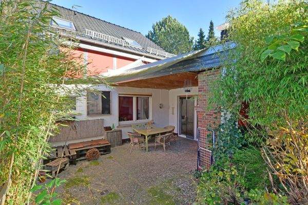 4006 - Zuweg Terrasse