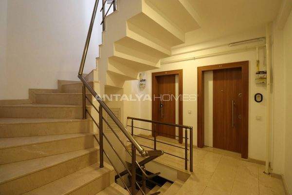 Furnished Flat with Indoor Parking in Antalya Muratpaşa