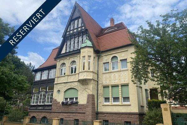 Ansicht_Westen_Straßenseite