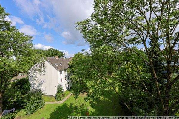 22 Ausblick kleiner Balkon