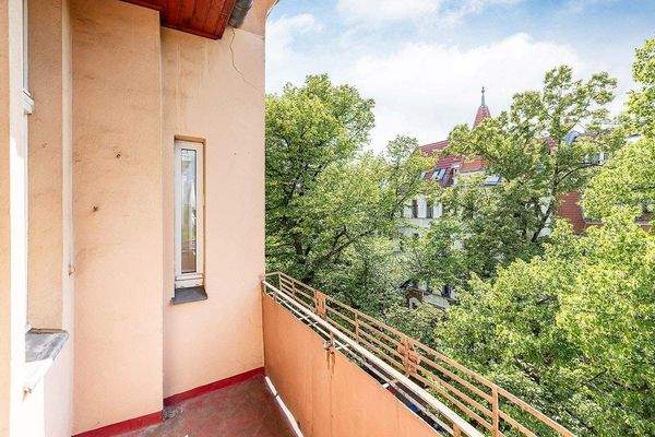 Balkon mit Grünblick