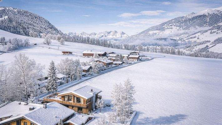 KITZIMMO-Neubauvilla in sonniger Ruhelage mit Bergblick - Immobilien Aurach.