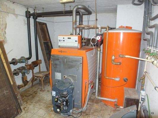 funktionierende Zentralheizung (Öl)