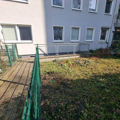 Gartenstück vor der Wohnung