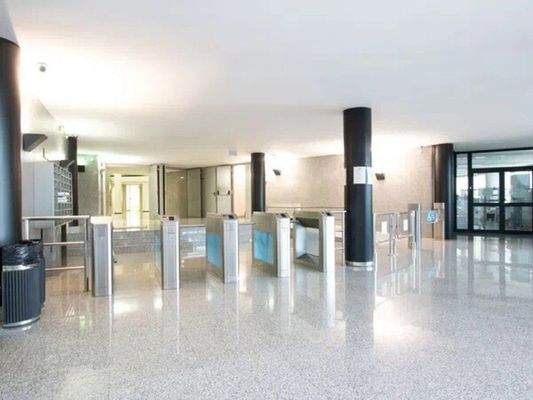 Großraumbüro zur Miete neben dem Flughafen von Palma, Mallorca