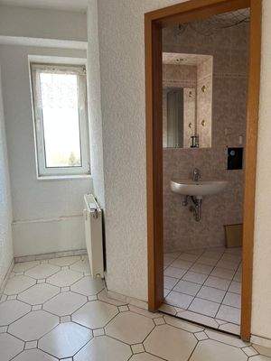 Zugang Badezimmer 2 aus Küche