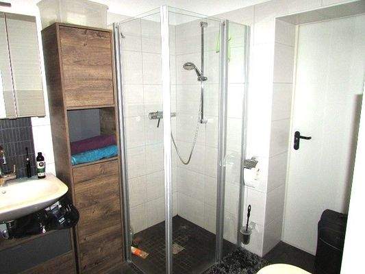 Bsp-Wohnung UG Dusche