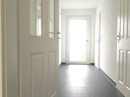 08_EG_Windfang_und_Zugang_Hauswirtschaftsraum