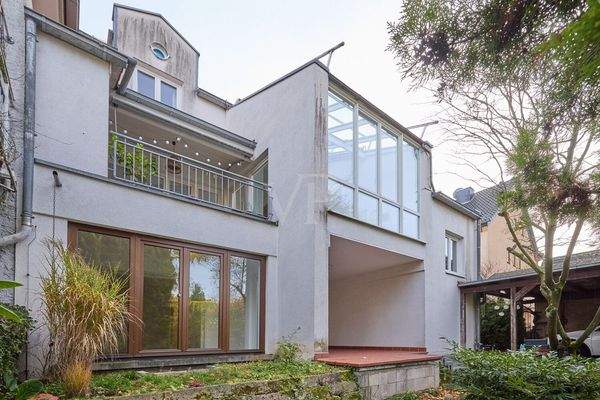 Garten mit Terrasse der Wohnung I