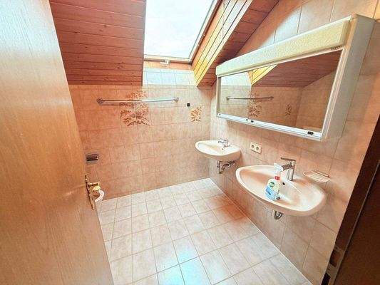 Badezimmer, Dachgeschoss