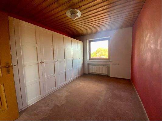 Kinderzimmer -Büro EG