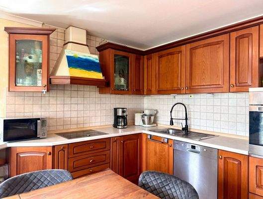 Einbauküche mit viel Stauraum