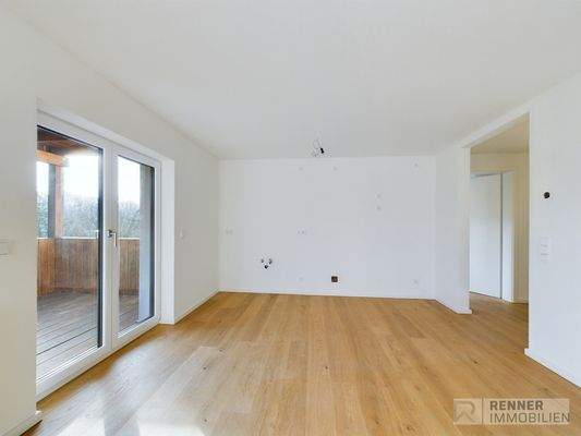 CAM02915G0-PR0050-STILL004