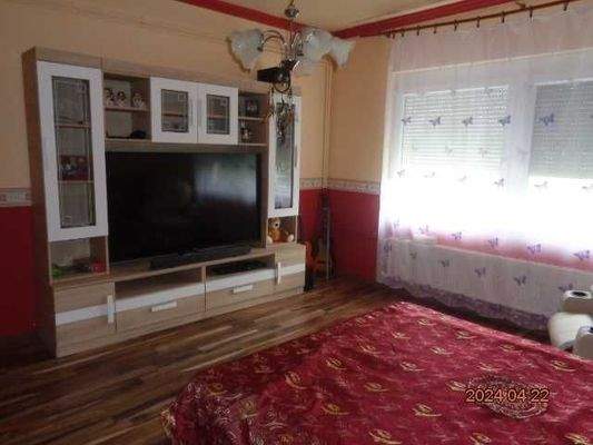 Wohnzimmer 20m² (zur Zeit Schlafzimmer)