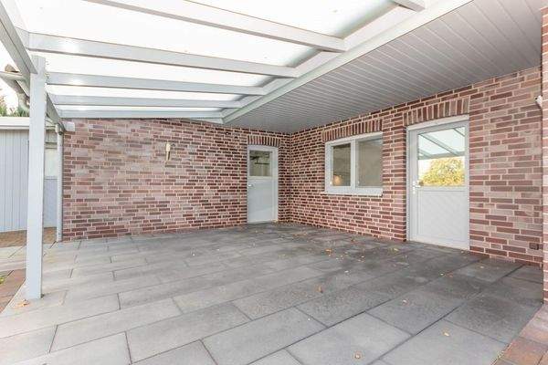 Überdachte Terrasse