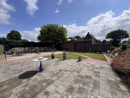 Gartennansicht - Bild II