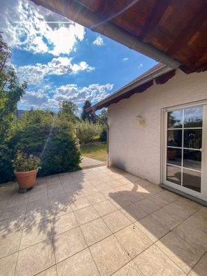 Sonnige Süd-Terrasse