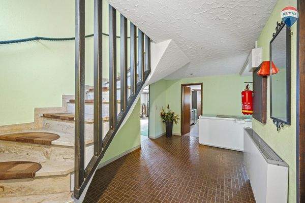 Treppen-Haus_Einliegerwhg._EG