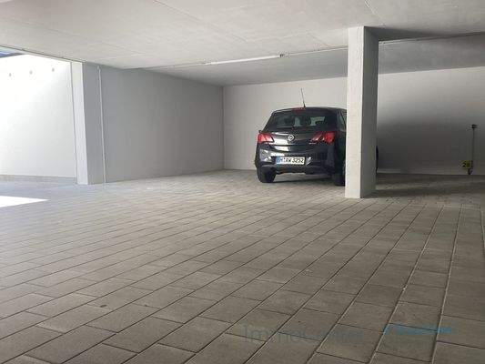 Der KFZ-Stellplatz mit Elektrovorbereitung zum Anschluß einer Wallbox