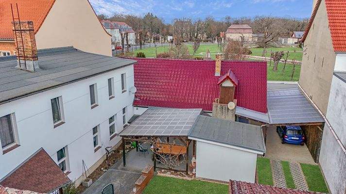 Innenhof 1 &amp; Sicht auf Marktplatz